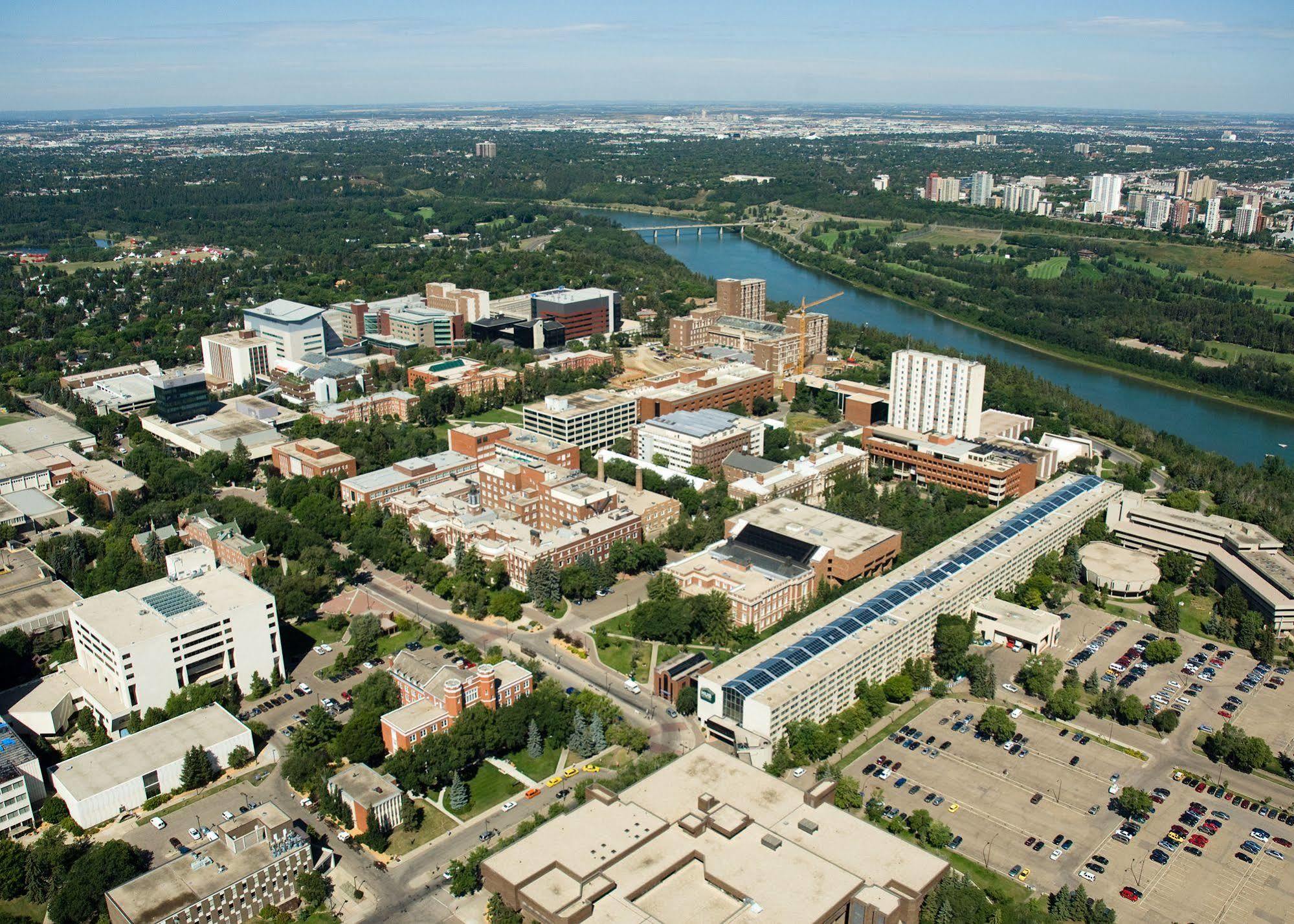 University Of Alberta - Hotel Edmonton Exterior foto