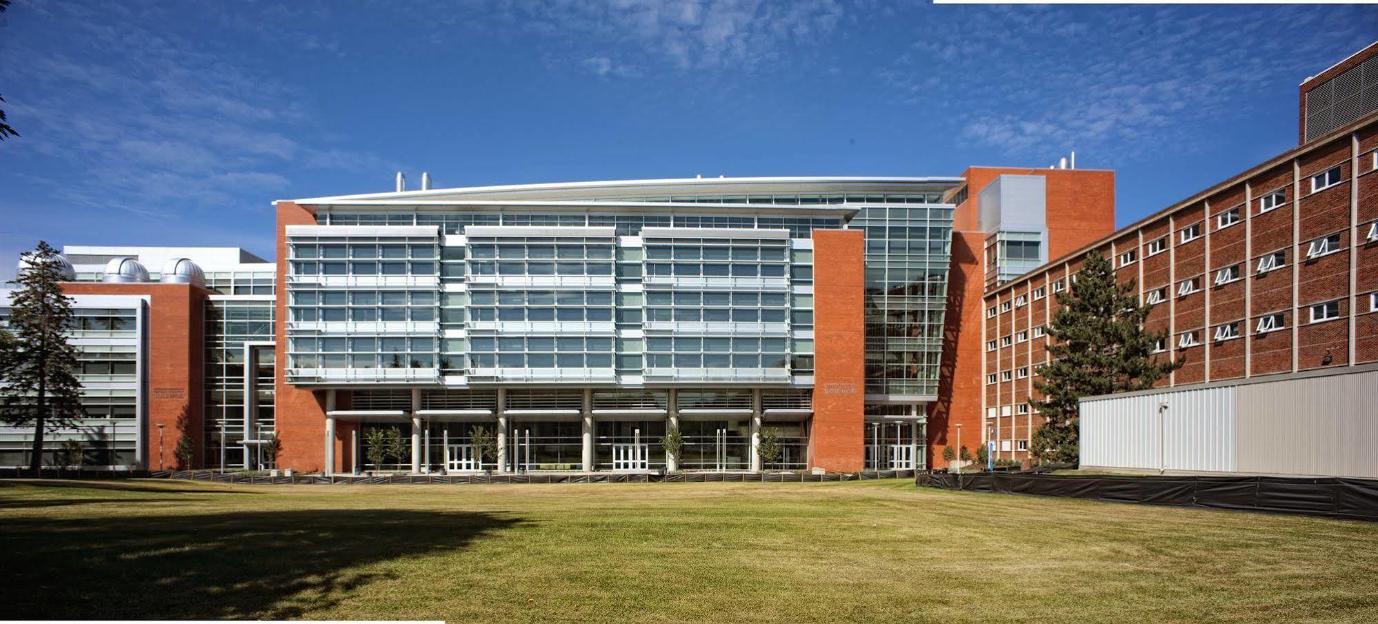 University Of Alberta - Hotel Edmonton Exterior foto